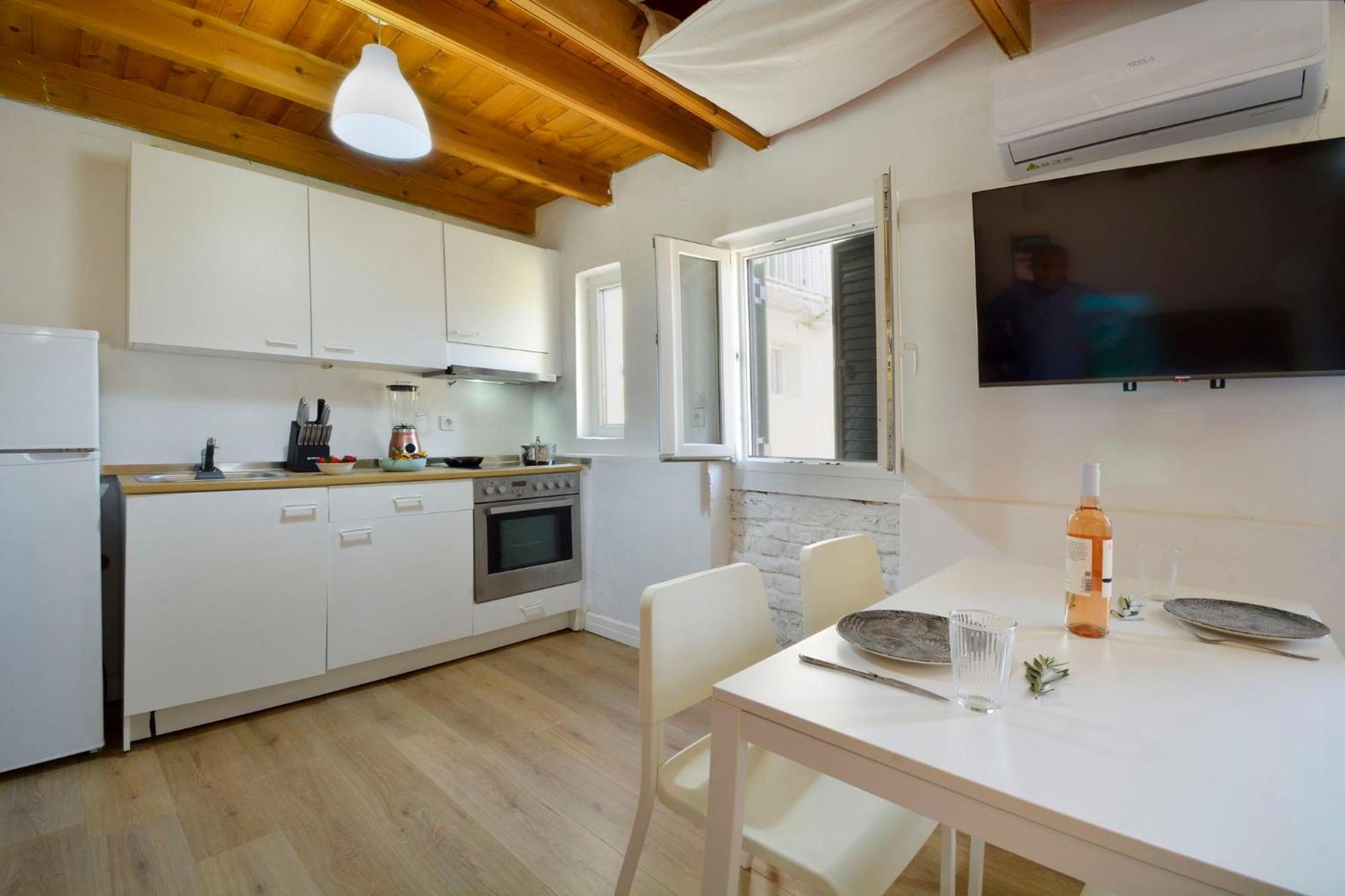 Iason Studio In Old Town Corfu  Buitenkant foto